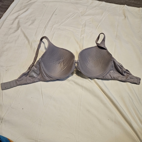 Victoria's Secret body by Victoria perfect shape 32DDD - Picture 7 of 10